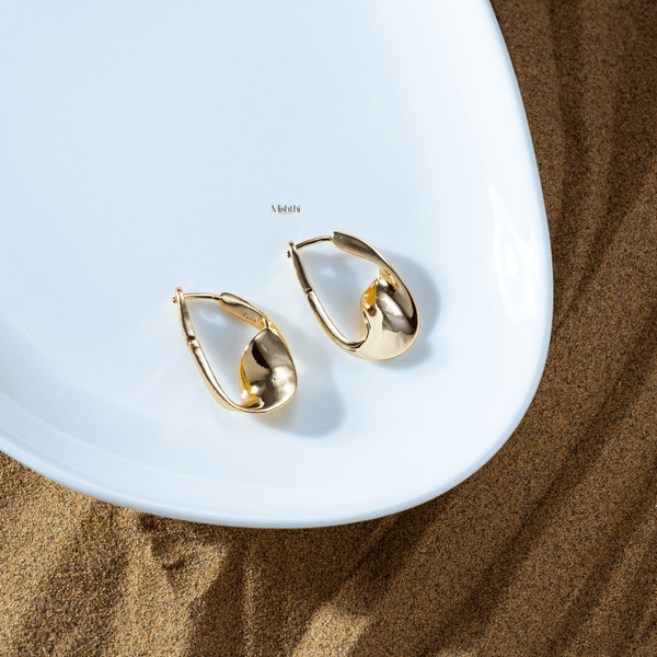 Twist Wave Hoops