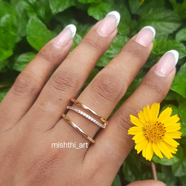 Leap Curve Ring
