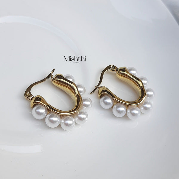 Topic Pearl hoops