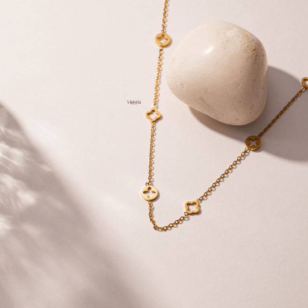 Anslie Necklace