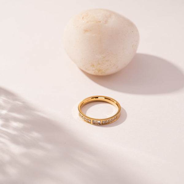 Classy Baggy Ring