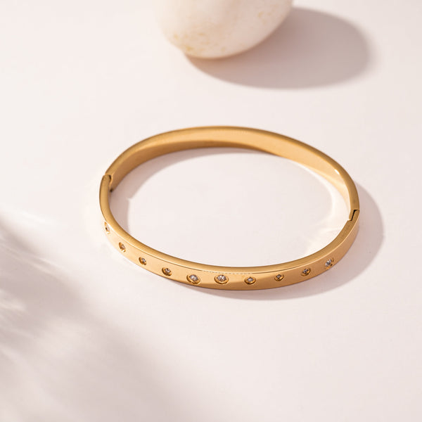 Gracious Bracelet