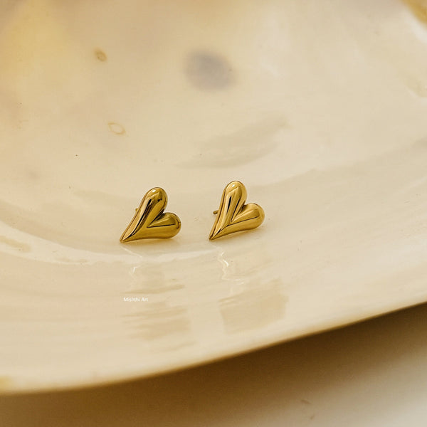 Imperial Heart Studs