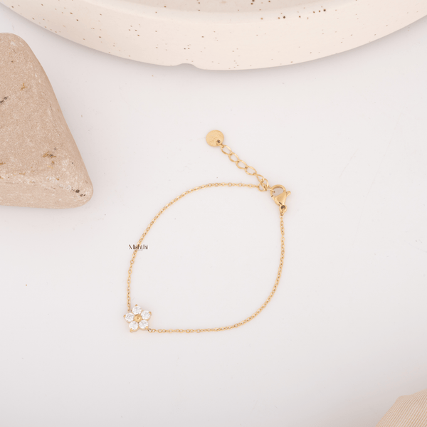 Cutie Flower Bracelet