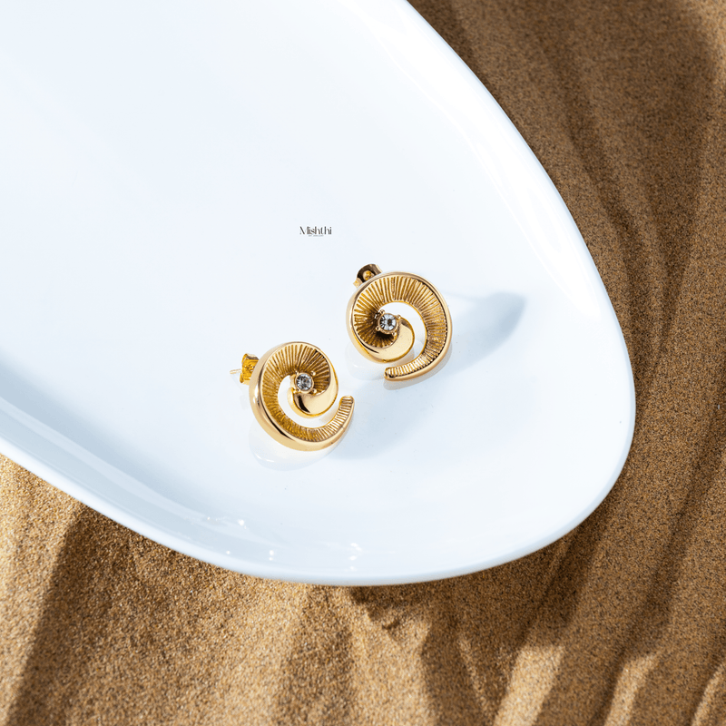 Cursive Round Studs