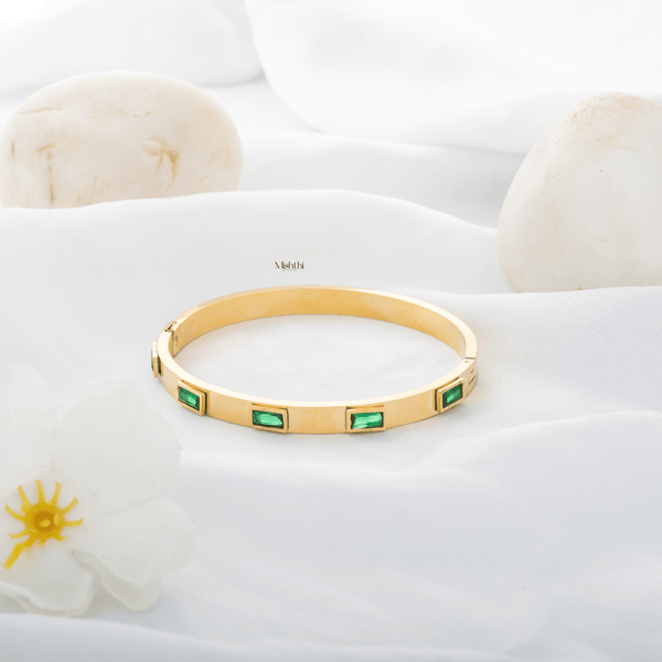 Ash Emerald Bracelet