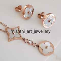 White Flower Set