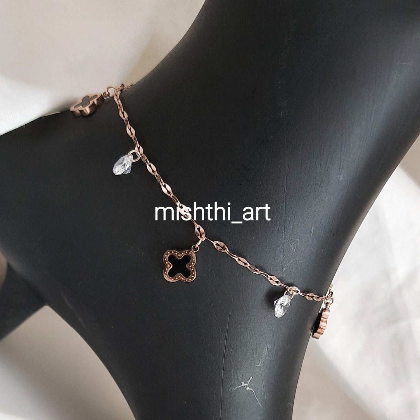 Clove Charm Anklet