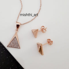 Triangle Pendant Set