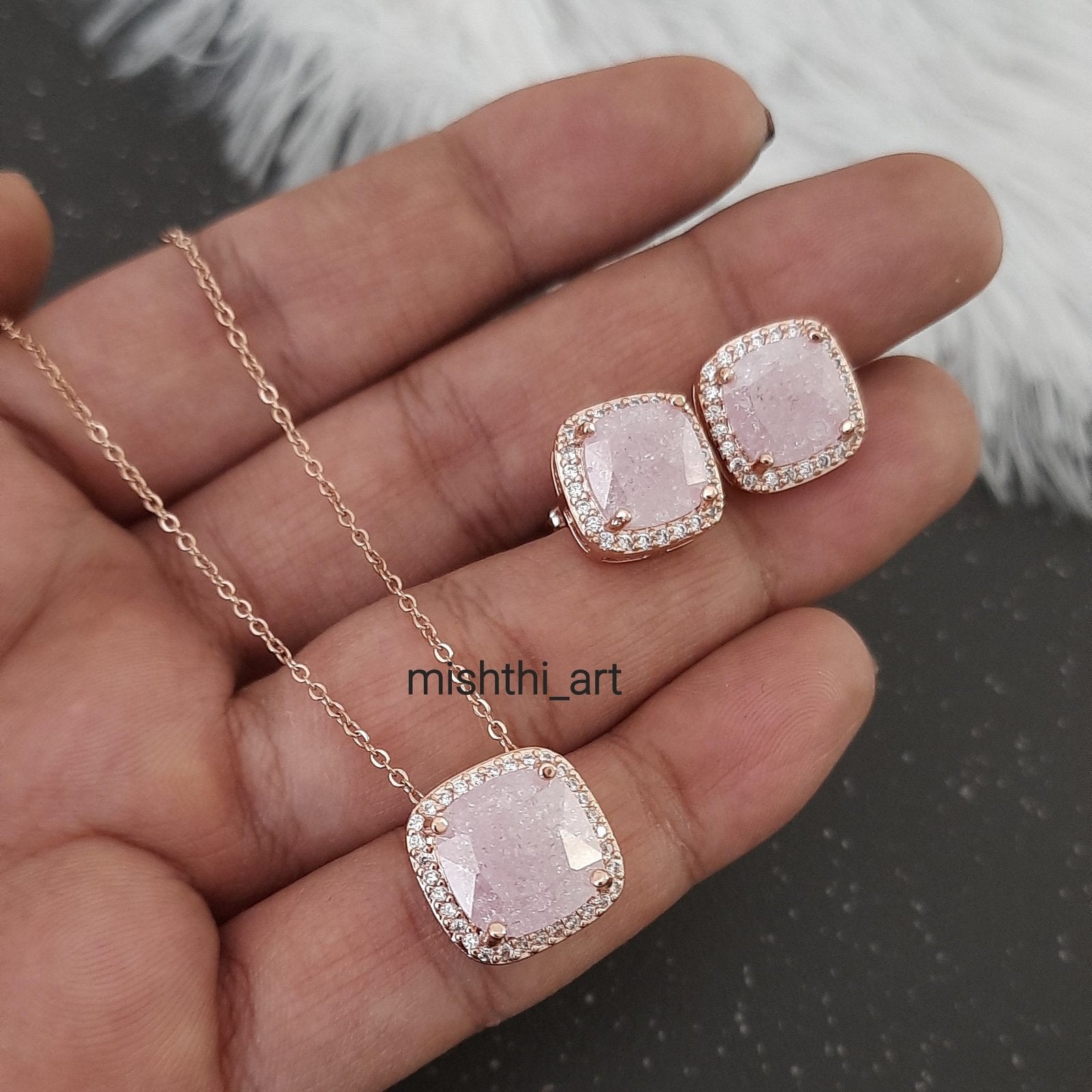 Solitaire Pink Set