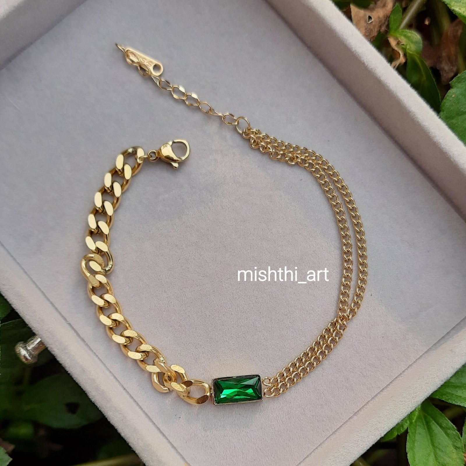 Green Stone Link Set