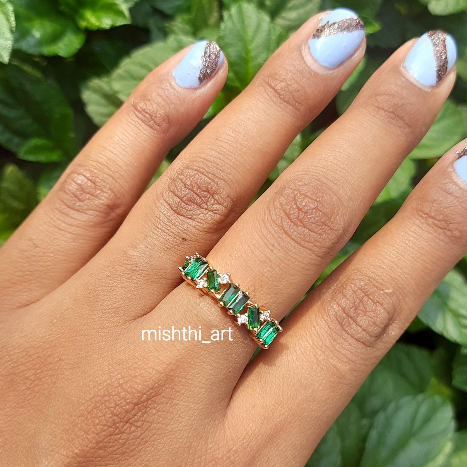 Emerald Pretty Ring