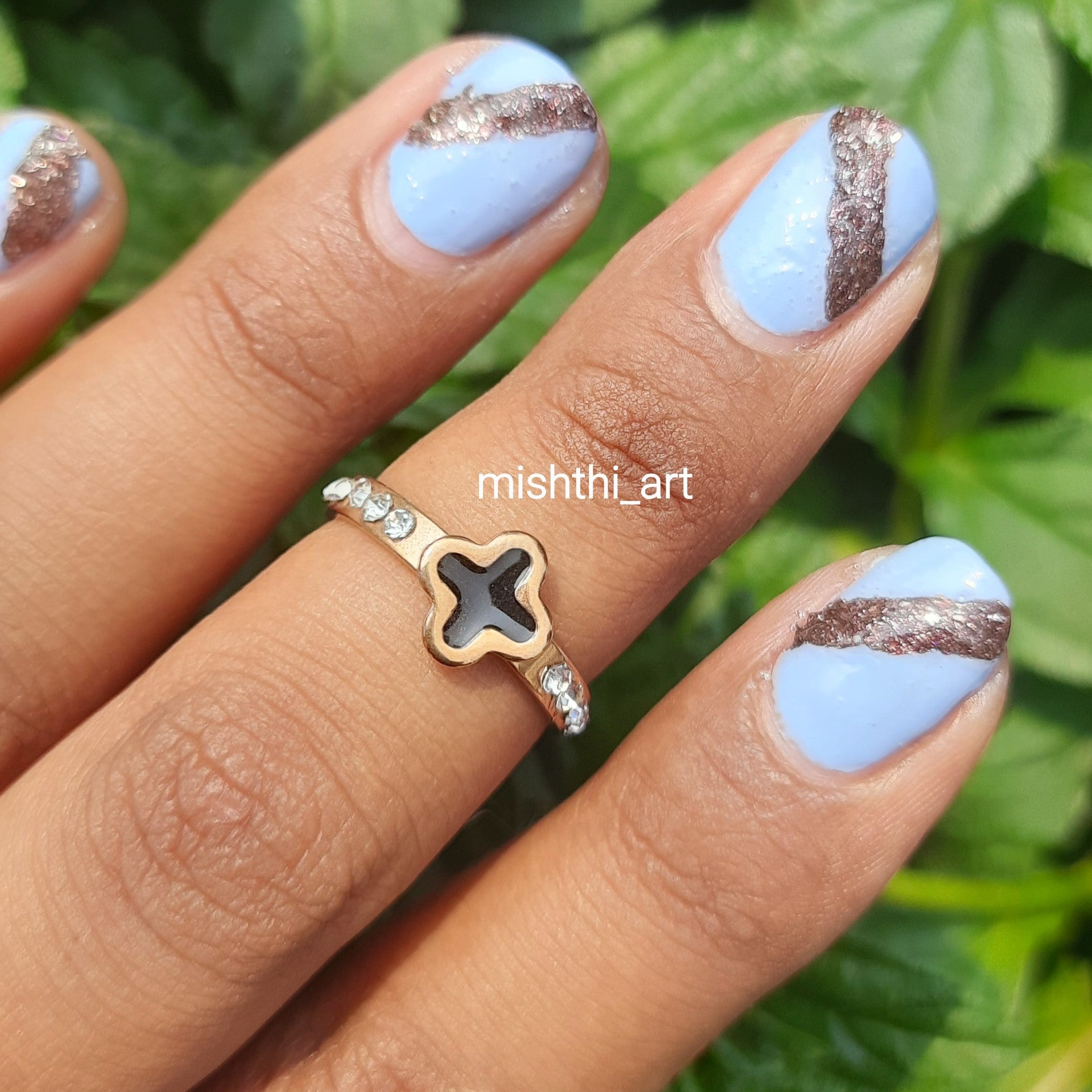 Mini Clove Ring