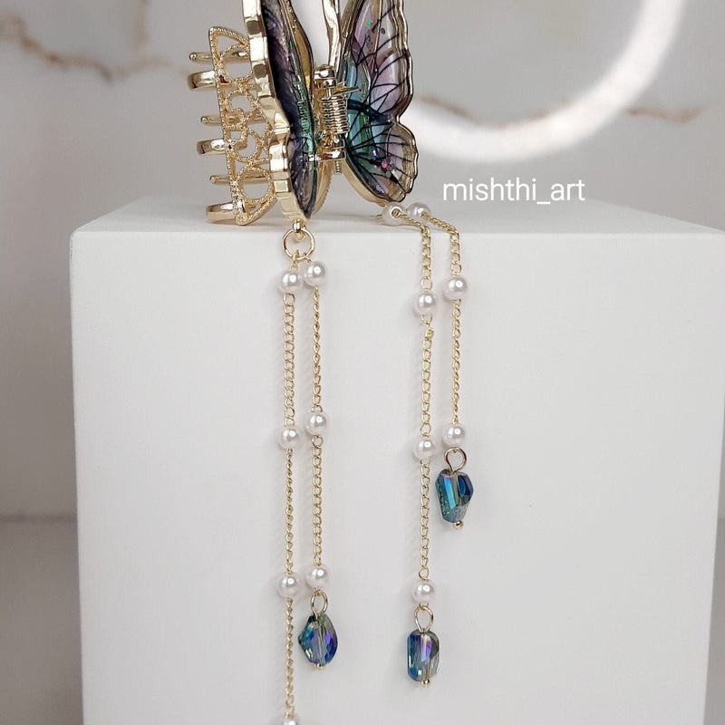 Dress Berry Clip