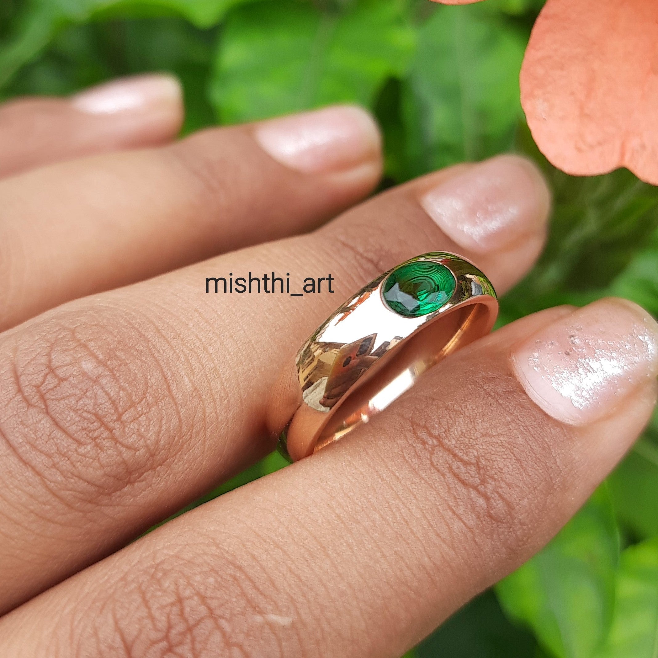 Emerald Solid Ring