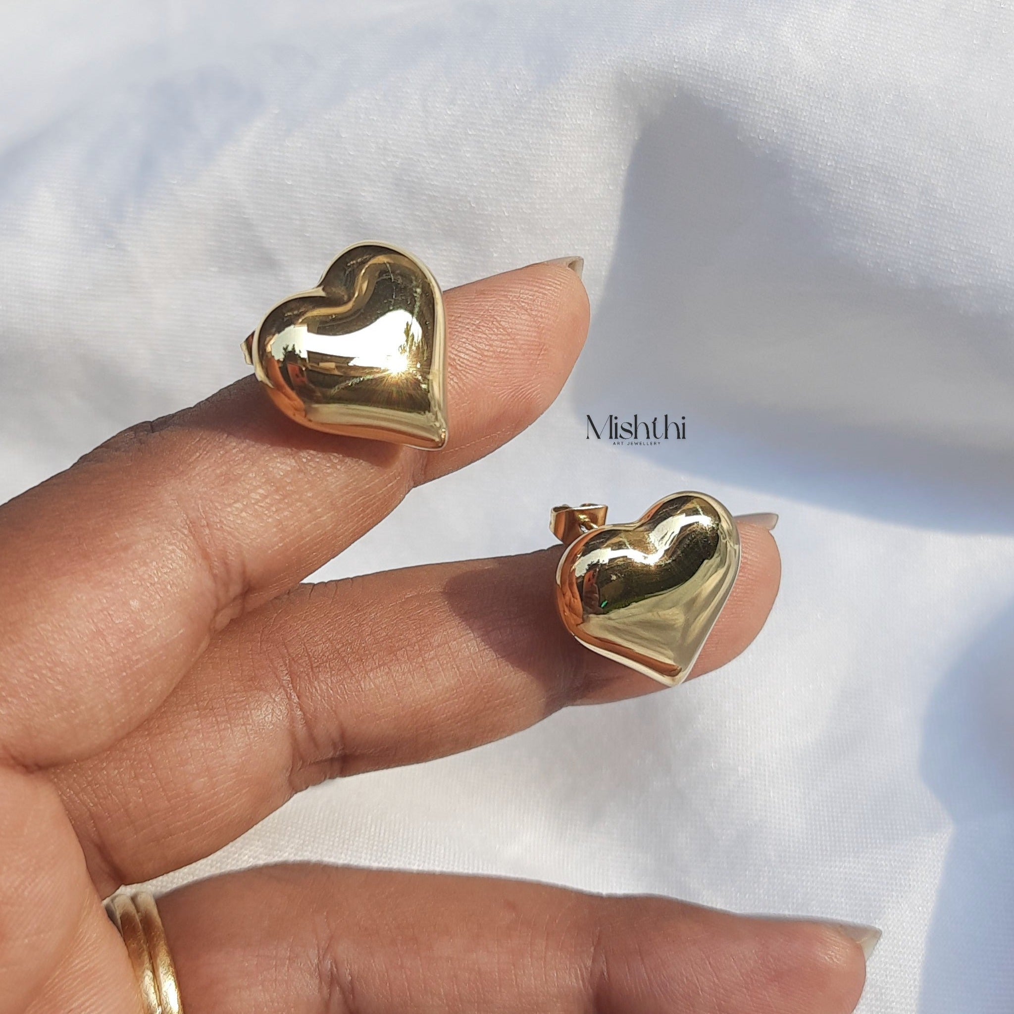 Core Heart studs