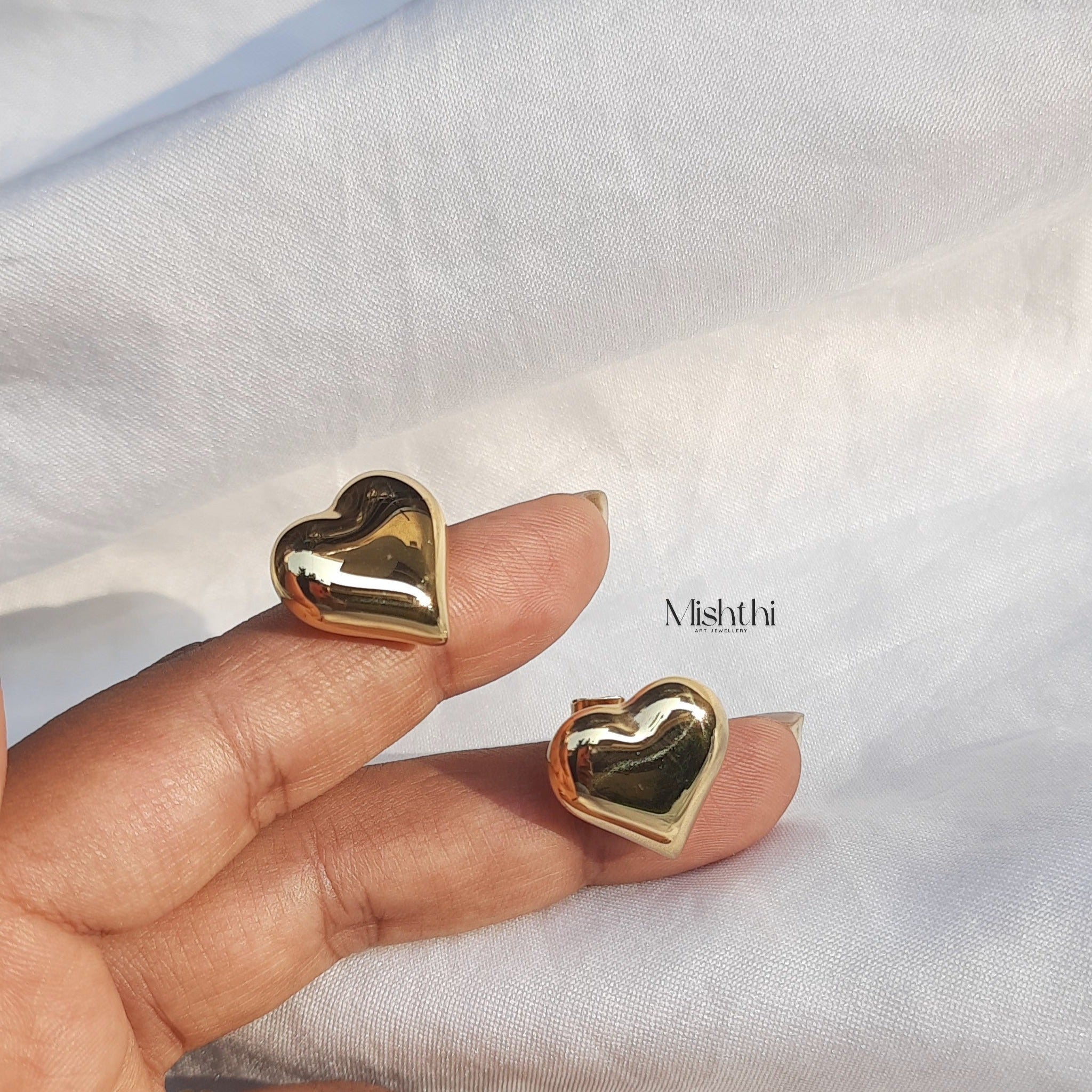 Core Heart studs