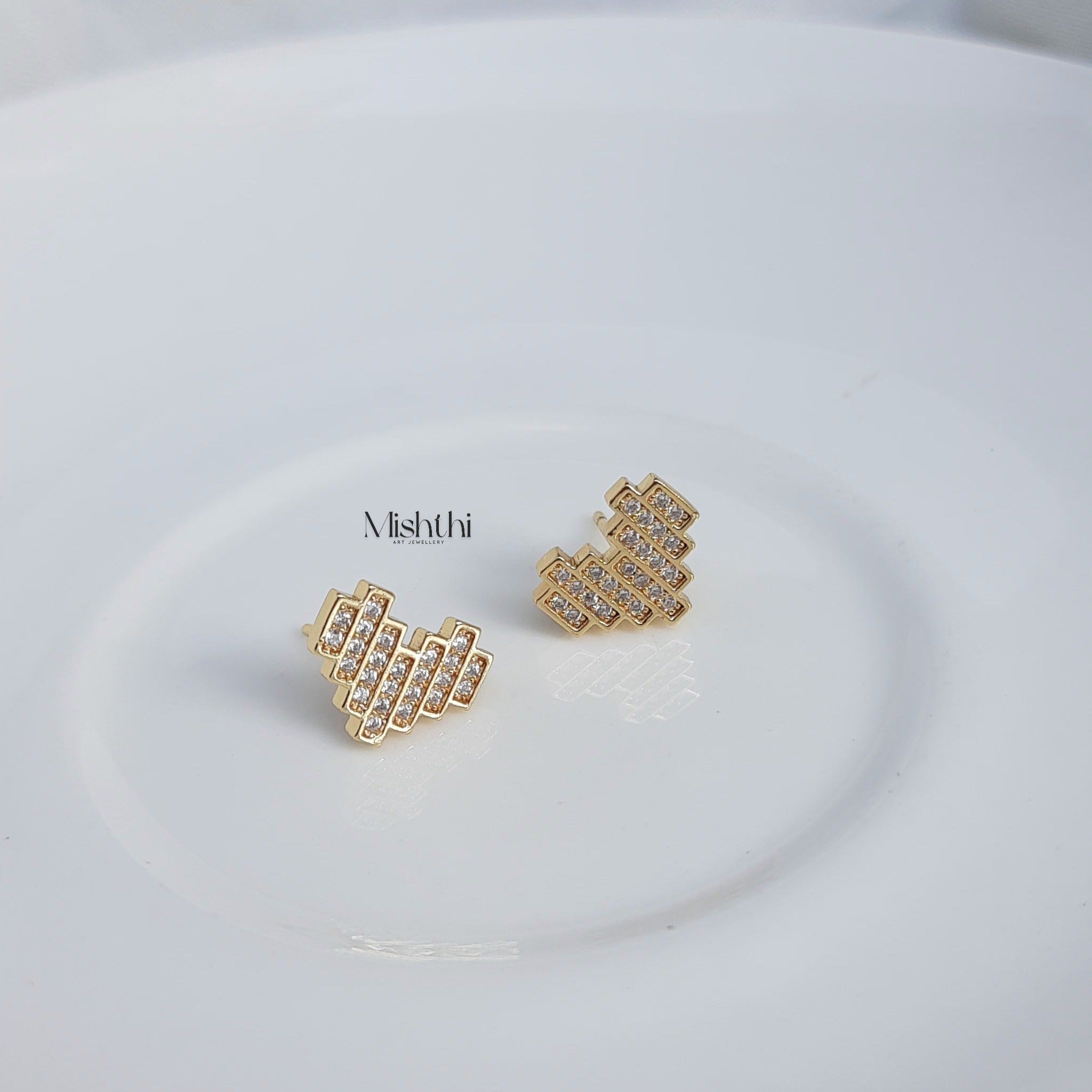 Sequence Heart Studs