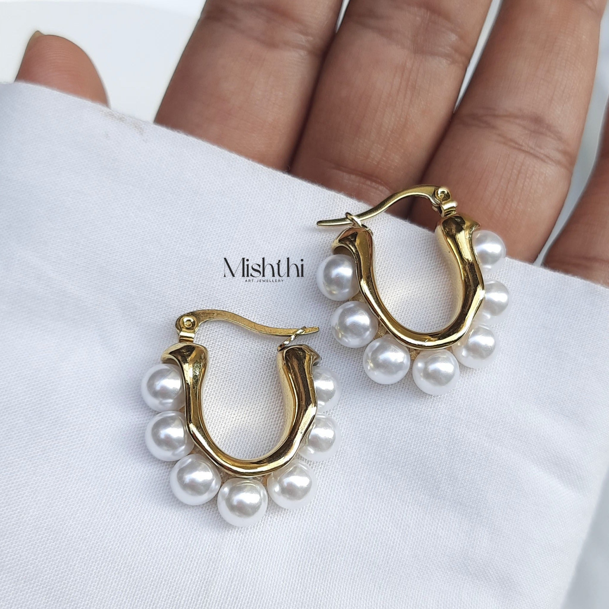 Topic Pearl hoops