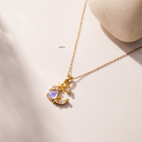 Loaf Moon Necklace