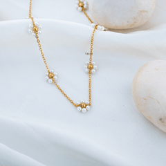 Floral pearl Nacklace