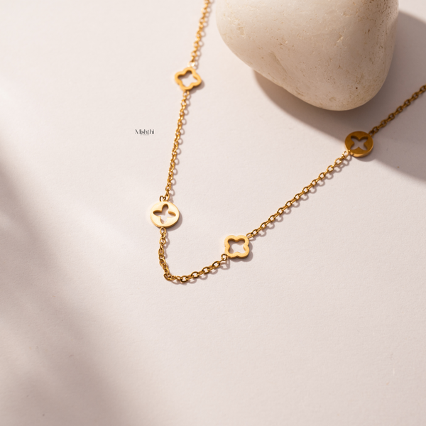 Anslie Necklace