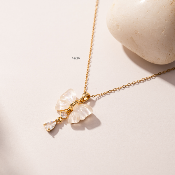 Bea BowNecklace