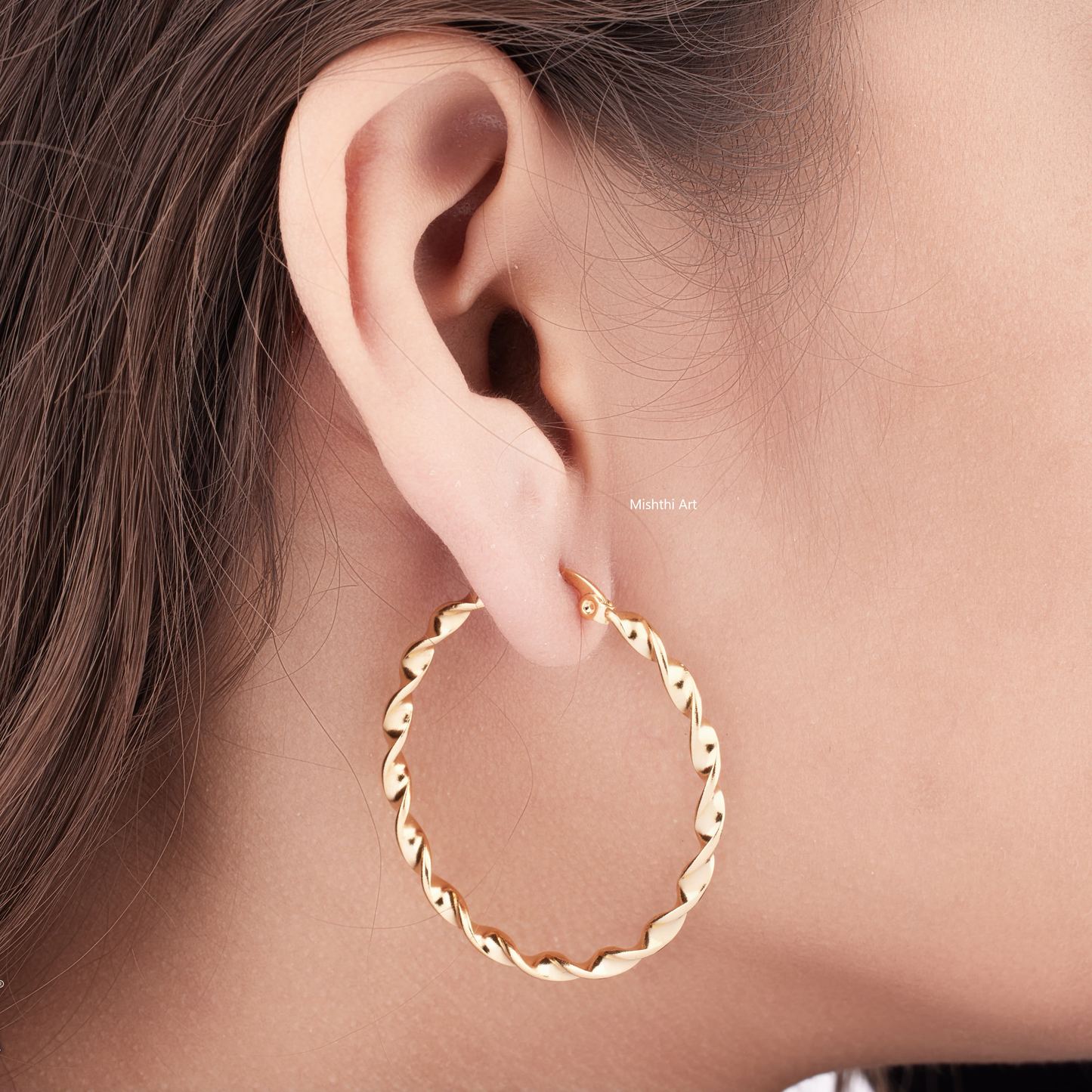 Twist Hoops