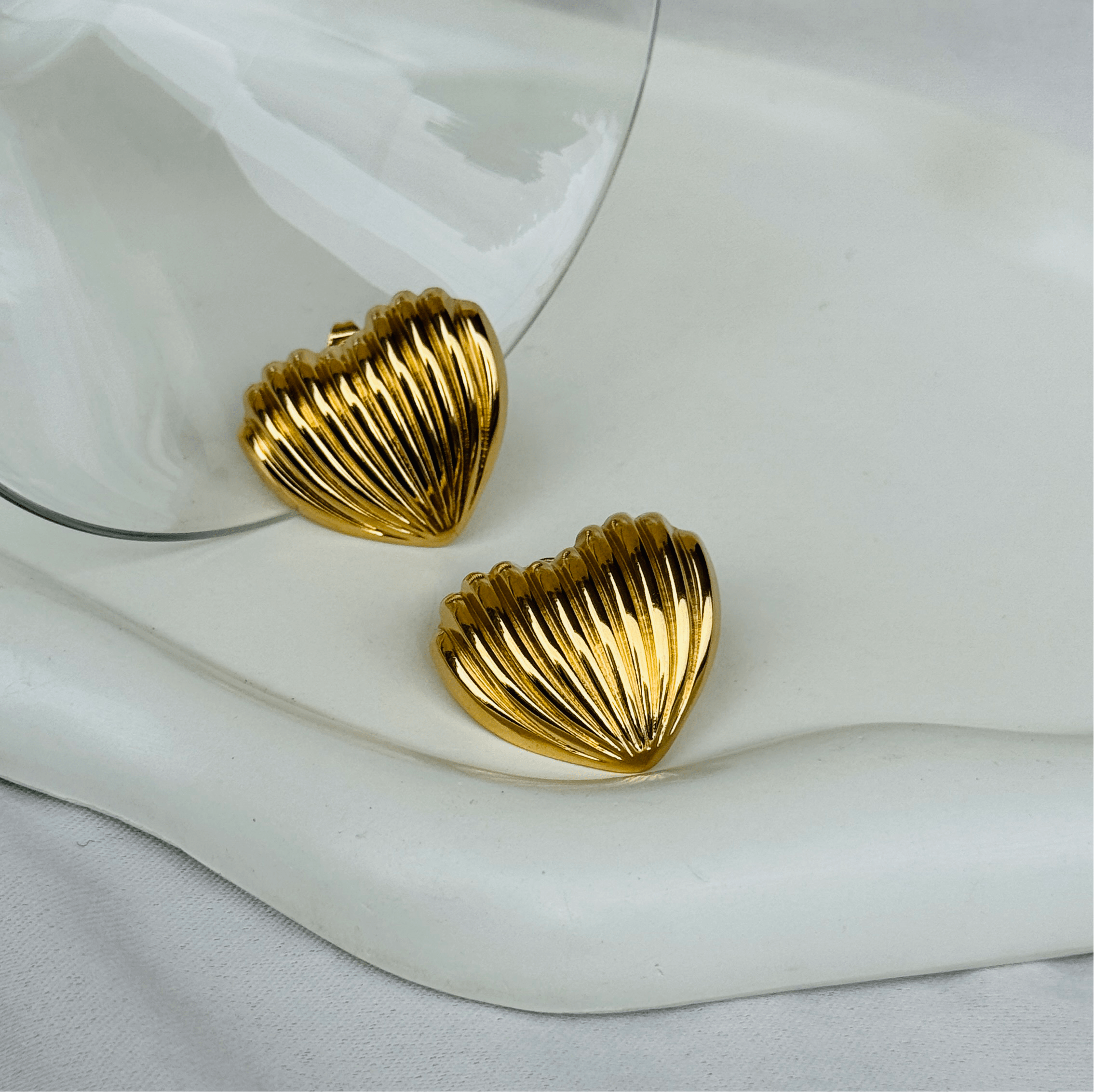 Amore Heart Earrings