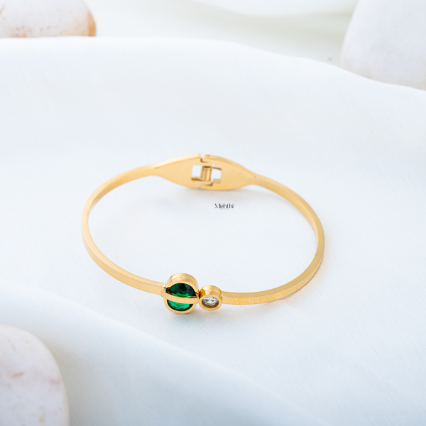 Green Radiate Bracelet