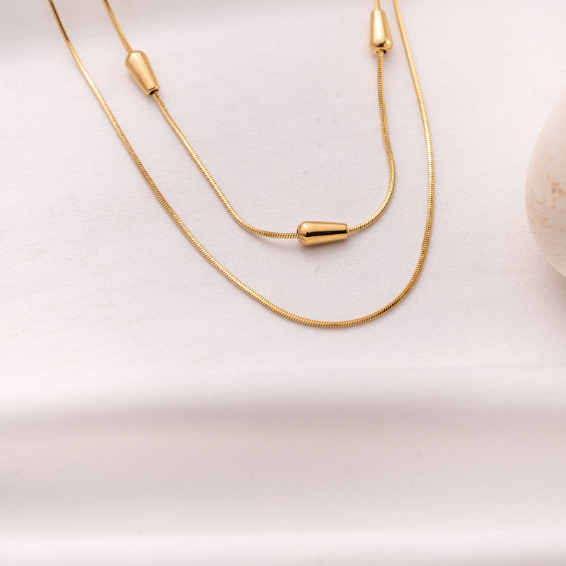 Layer Pear Necklace