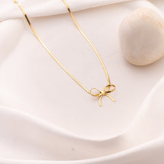 Snake Bow Necklace