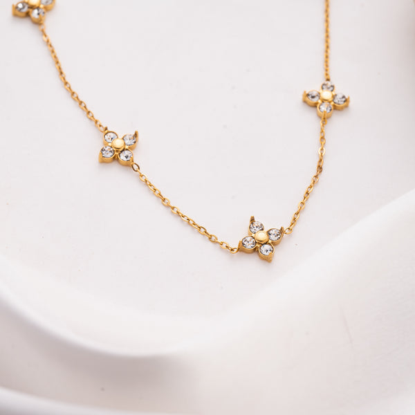 Sequence Clove Necklace