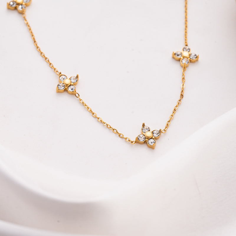 Sequence Clove Necklace