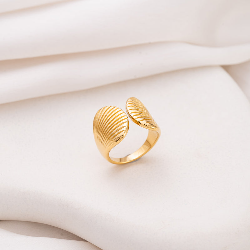 Conch Ring