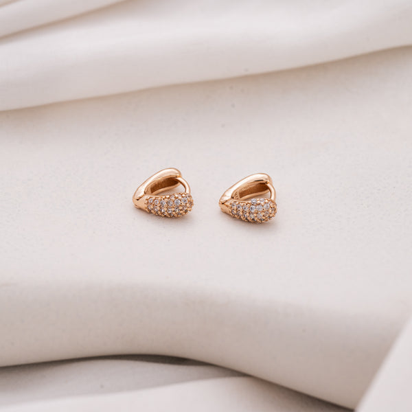 Tiny Heart Earrings
