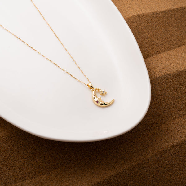 Moon Fascinates Necklace