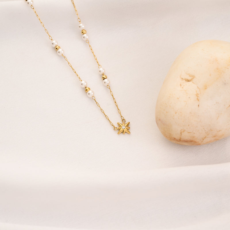 Sparkle Peral Necklace