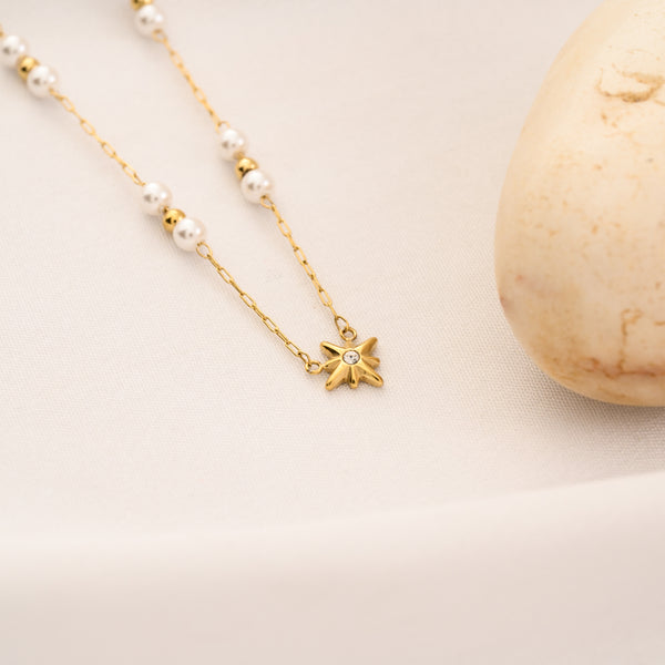 Sparkle Peral Necklace