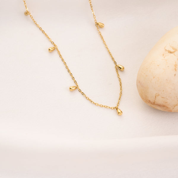 Golden Shimmer Necklace