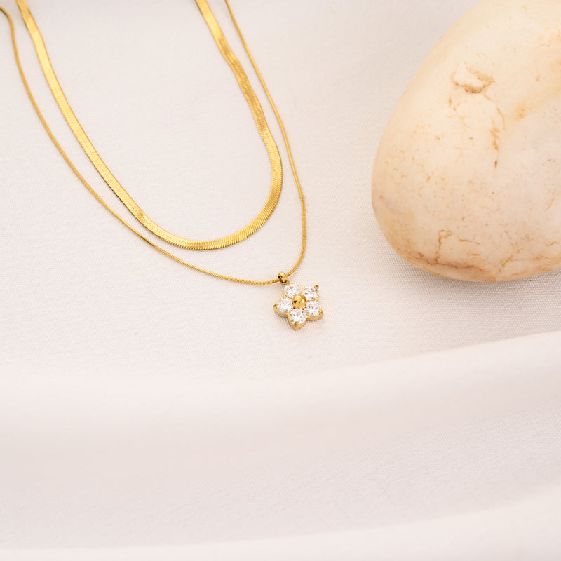 Snake Flower Necklace