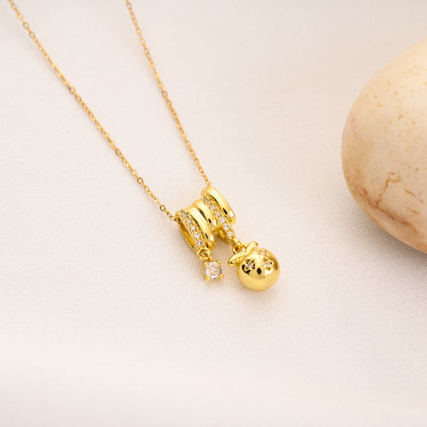 Stacky Apple Necklace