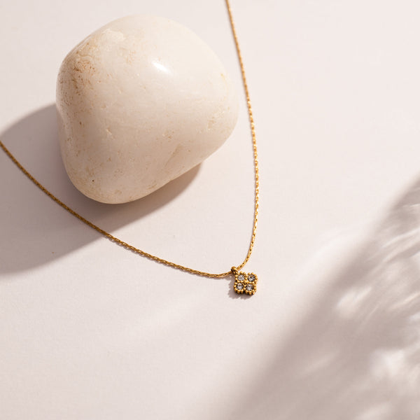 Least Clove Necklace