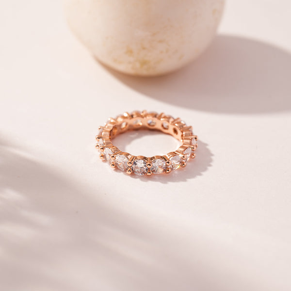 Dainty Diamonds Ring
