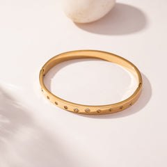 Gracious Bracelet