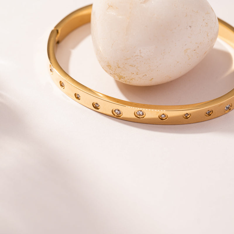 Gracious Bracelet