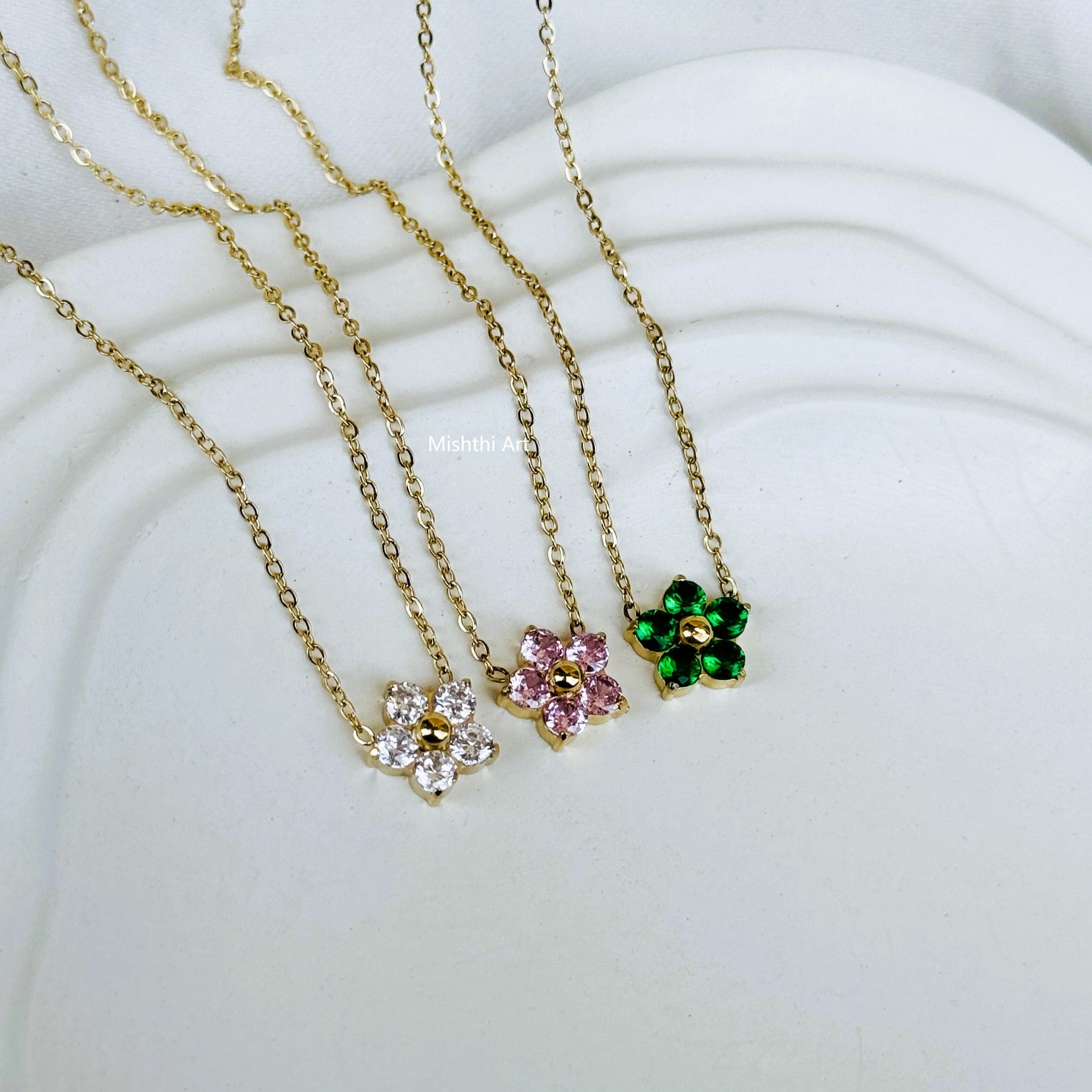 Mini Flower Necklace