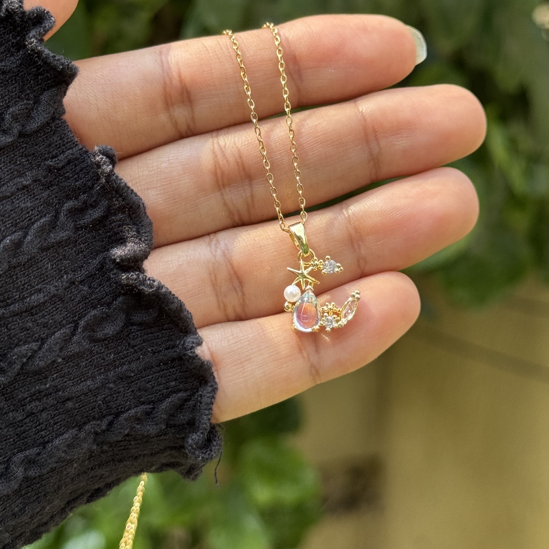 Loaf Moon Necklace