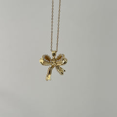 Curl Bow Necklace