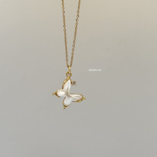 BeachFish Tail Necklace